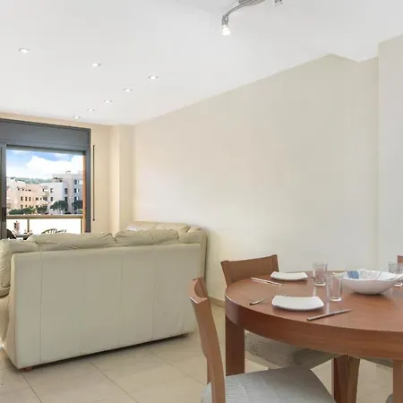 Apartamento 2 Santa Cris - *