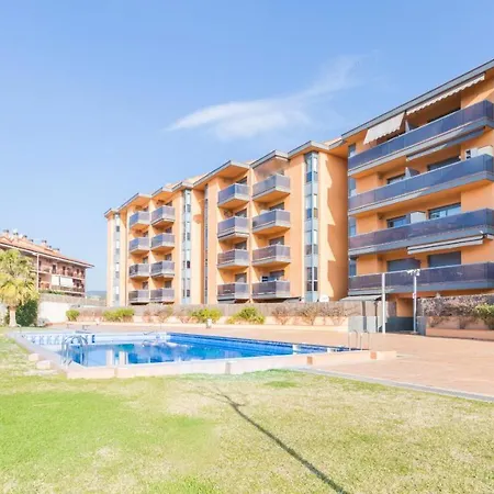 2 Santa Cris - *